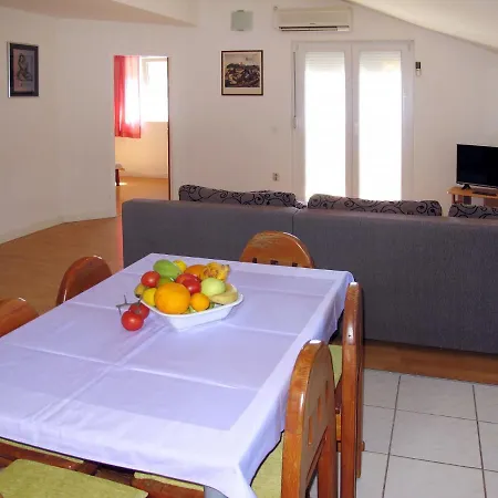 Nika-1 By Interhome Pridraga