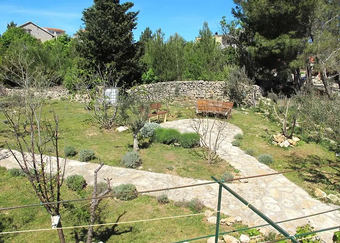 Nika-1 By Interhome Lägenhet Pridraga